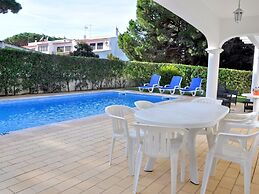 Villa Near Marina With Private Pool
