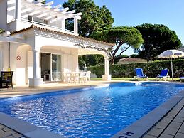 Villa Near Marina With Private Pool