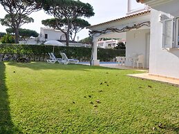 Villa Near Marina With Private Pool
