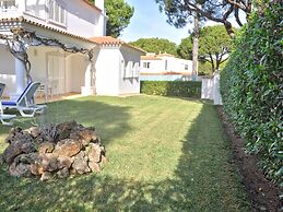 Villa Near Marina With Private Pool
