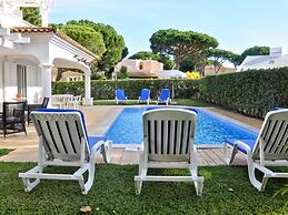 Villa Near Marina With Private Pool