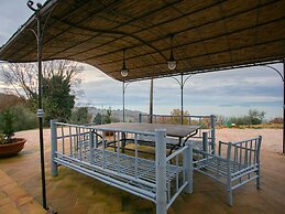 Villa in Cortona With Private Pool