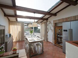 Villa in Cortona With Private Pool
