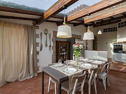 Villa in Cortona With Private Pool