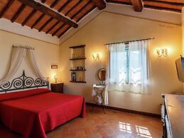 Luxury Pool Villa in Cortona