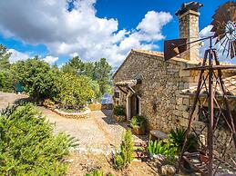 Villa in Mallorca With Private Pool