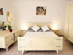 Apartment in Dar?owo With Garden