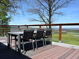 Charming Chalet in Vielsalm