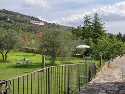 Spacious Cortona Villa