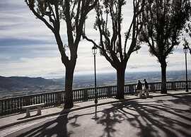 Spacious Cortona Villa