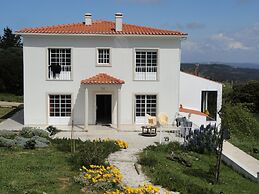 Oceanview Cliff Retreat