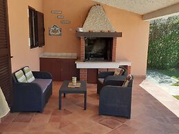 Charming Pool Home Near Pula