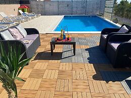 Holiday Home in Lisicic With Pool