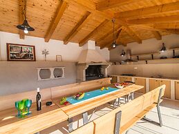 Stunning Villa in Kringa With Swimming Pool