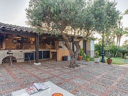 Villa in Partinico Near the Beach
