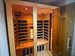 Getaway With Sauna in Falaen