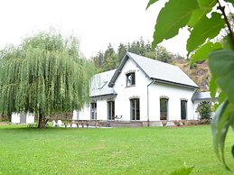 Beautiful Villa in Houffalize With Garden