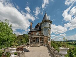 Impressive Castle in Spa With a Swimming Pool