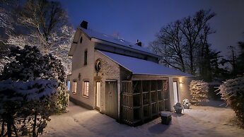 Nice House with Sauna, Fireplace, & Large Garden near Aubel