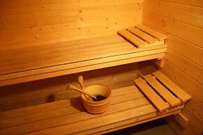 Longfaye Chalet With Sauna