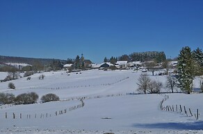 Holiday Home in Vielsalm With Lake View