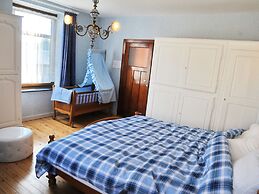 Holiday Home in Bastogne With Sauna & Bubble Bath
