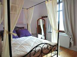 Holiday Home in Bastogne With Sauna & Bubble Bath
