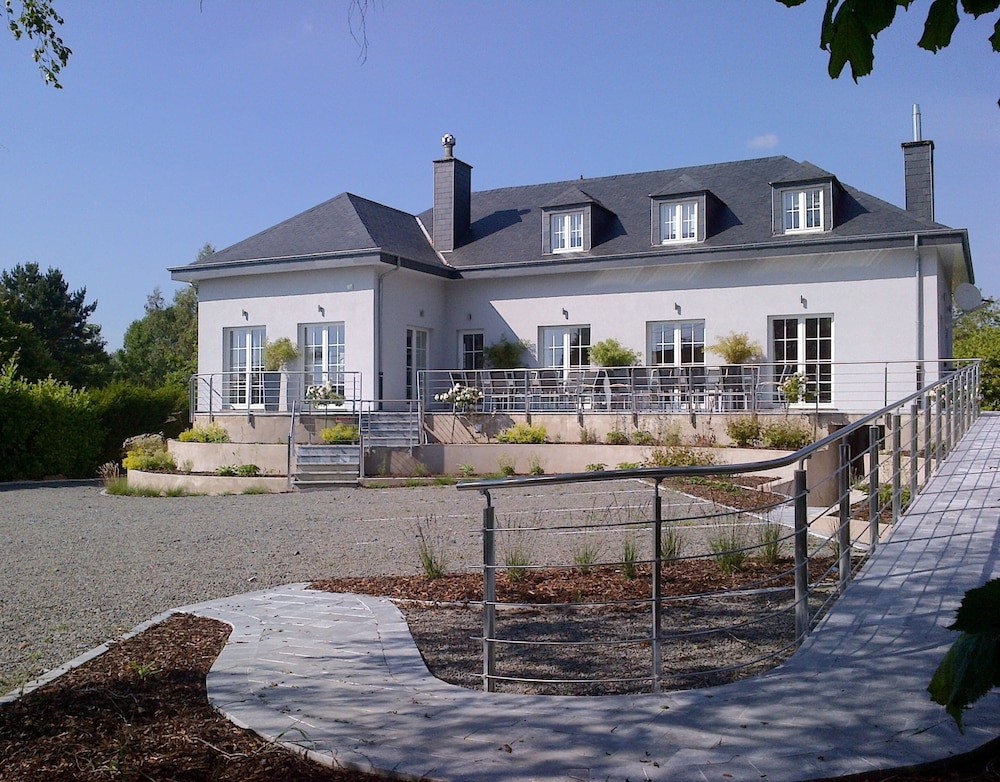 Cottage in Ochamps With Private Pool & Sauna