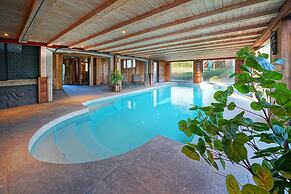 Chateau in Stavelot With Private Pool & Sauna