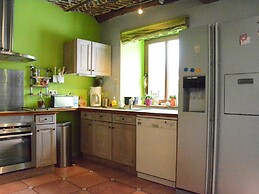 Champlon Villa Near Forest