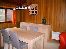 Bungalow in Belgium Near Green Hills