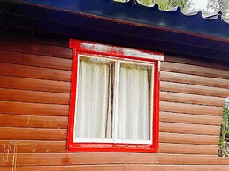 Ortho Hideaway With Garden