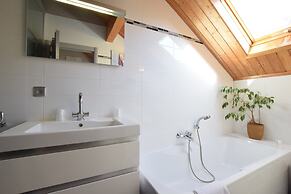 Luxurious Cottage in Durbuy With Swimming Pool