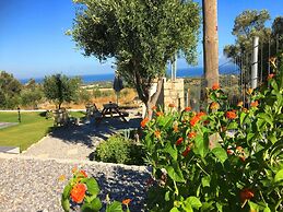Villa in Arkadi With Pool Near the Sea