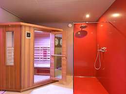 Malmedy Hillside Spa Retreat