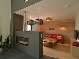 Malmedy Hillside Spa Retreat