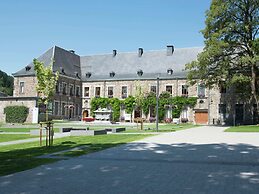 Malmedy Hillside Spa Retreat
