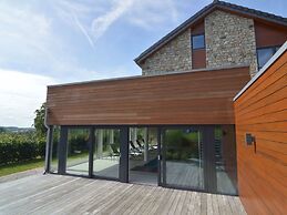 Malmedy Hillside Spa Retreat