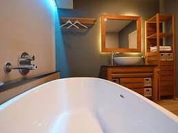 Malmedy Hillside Spa Retreat