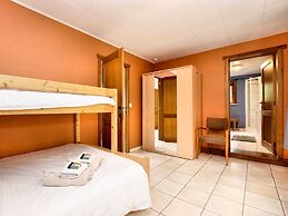Durbuy Forest Villa With Pool