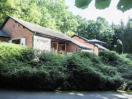 Durbuy Forest Villa With Pool