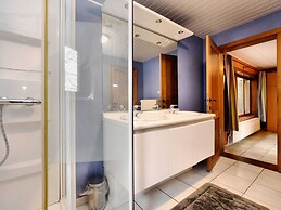 Durbuy Forest Villa With Pool
