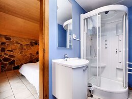 Durbuy Forest Villa With Pool