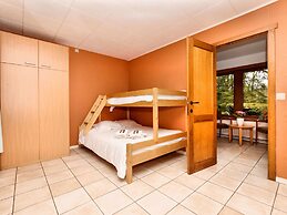 Durbuy Forest Villa With Pool