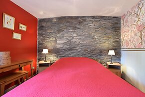 Renovated Mill in Bastogne Near Waterfall