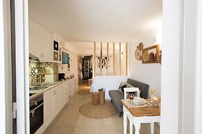 Mykonos Dot Apartments