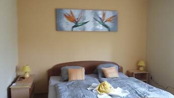 Guest House Tara
