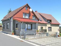 Einladende Ferienwohnung mit Garten