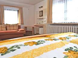 Einladende Ferienwohnung mit Garten