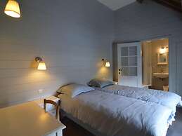 Elegant Estate Stay, Maredsous